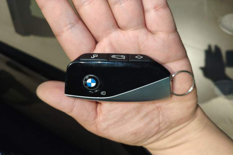 Used BMW 7 Series 2023 740Li Leading Model M Sport Package Vehicle Key