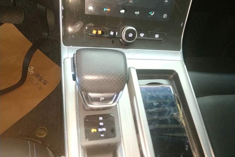 Used Roewe RX5 2022 330TGI Automatic National Style Edition
