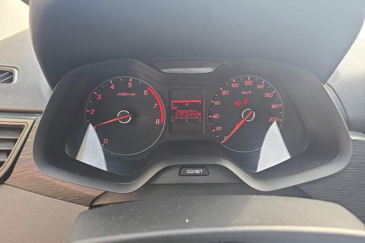 Used Baojun 310 2016 1.2L manual Comfort trim level
