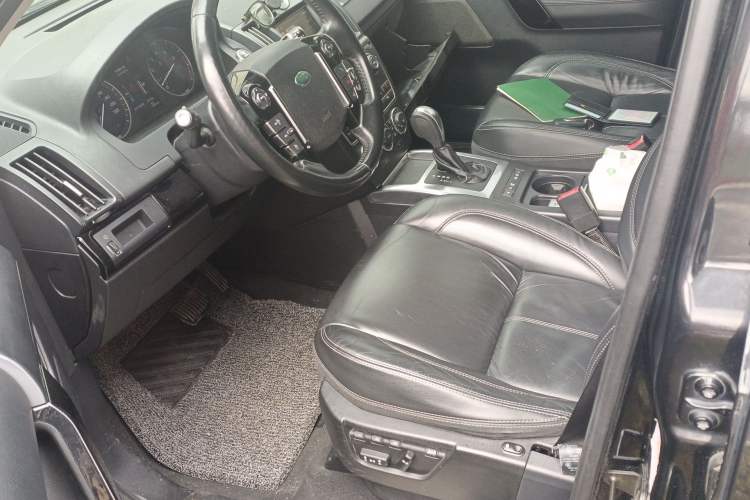 Used Land Rover Freelander 2 
