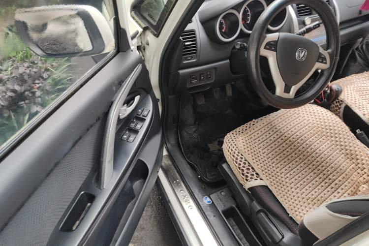 Used CHANGAN CX20 2014 1.4L Manual Sport Version China IV Standard
