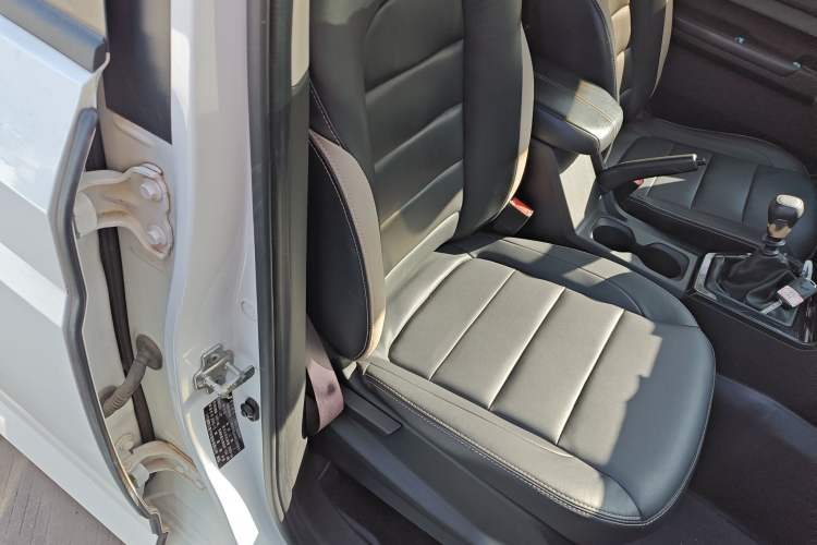 Used Wuling Hongguang PLUS 2019 1.5T Manual Luxury 7-Seater
