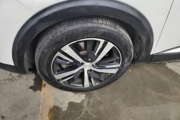 Used Peugeot 5008 2017 350THP 7-Seater Elite Edition
