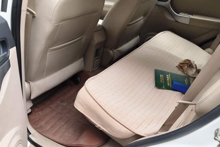 Used Chery Tiggo 3 2014 1.6L Manual Zhishang Edition Left Rear Seat