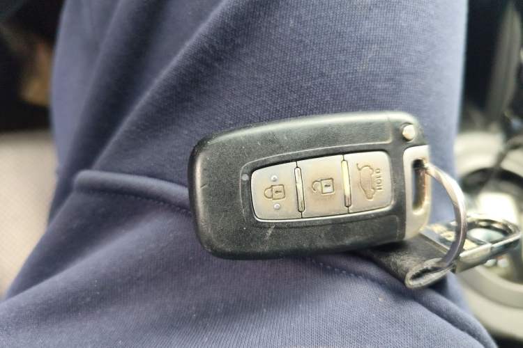 Used Hyundai Veloster 2012 1.6T Automatic Luxury Edition
