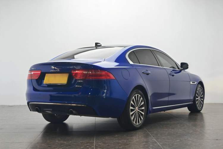 Used Jaguar XEL 2018 2.0T 200 PS LOVE Devotion Edition