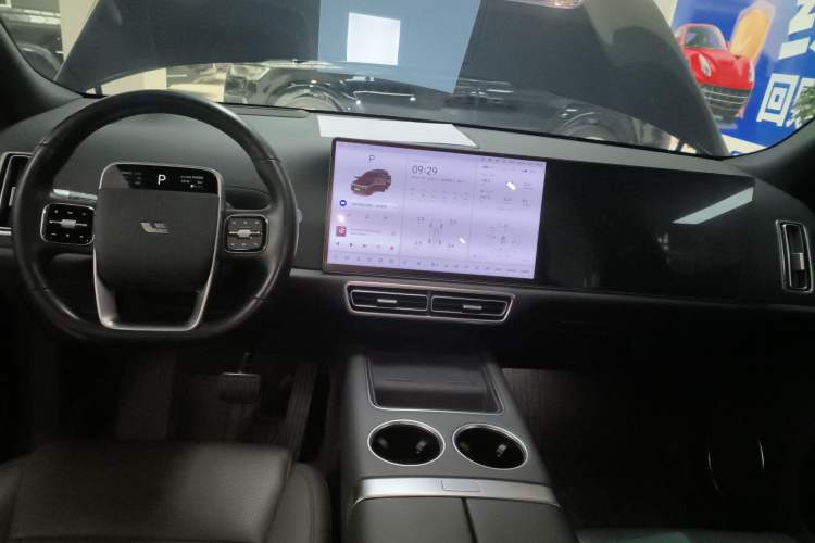 Used Li Auto L9 2023 Pro Model
