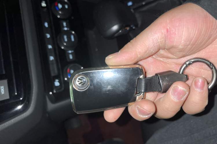 Used Volkswagen Tiguan L 2019 330TSI Automatic Two-Wheel Drive Panoramic Comfort Edition China V Standard
