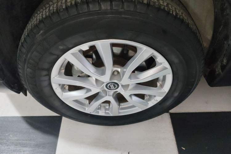 Used Nissan X-Trail 2022 2.0L Two-Wheel Drive Smart Connect Premium Edition