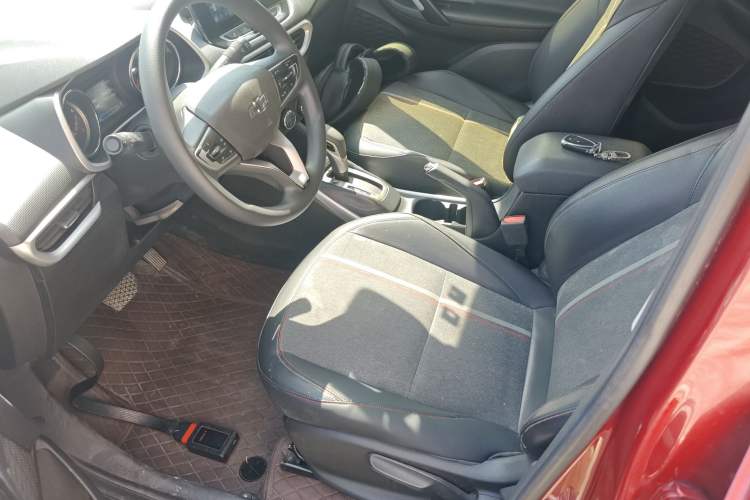 Used Chevrolet Trax 2019 Redline 335T CVT Top-Tier Model China VI Standard