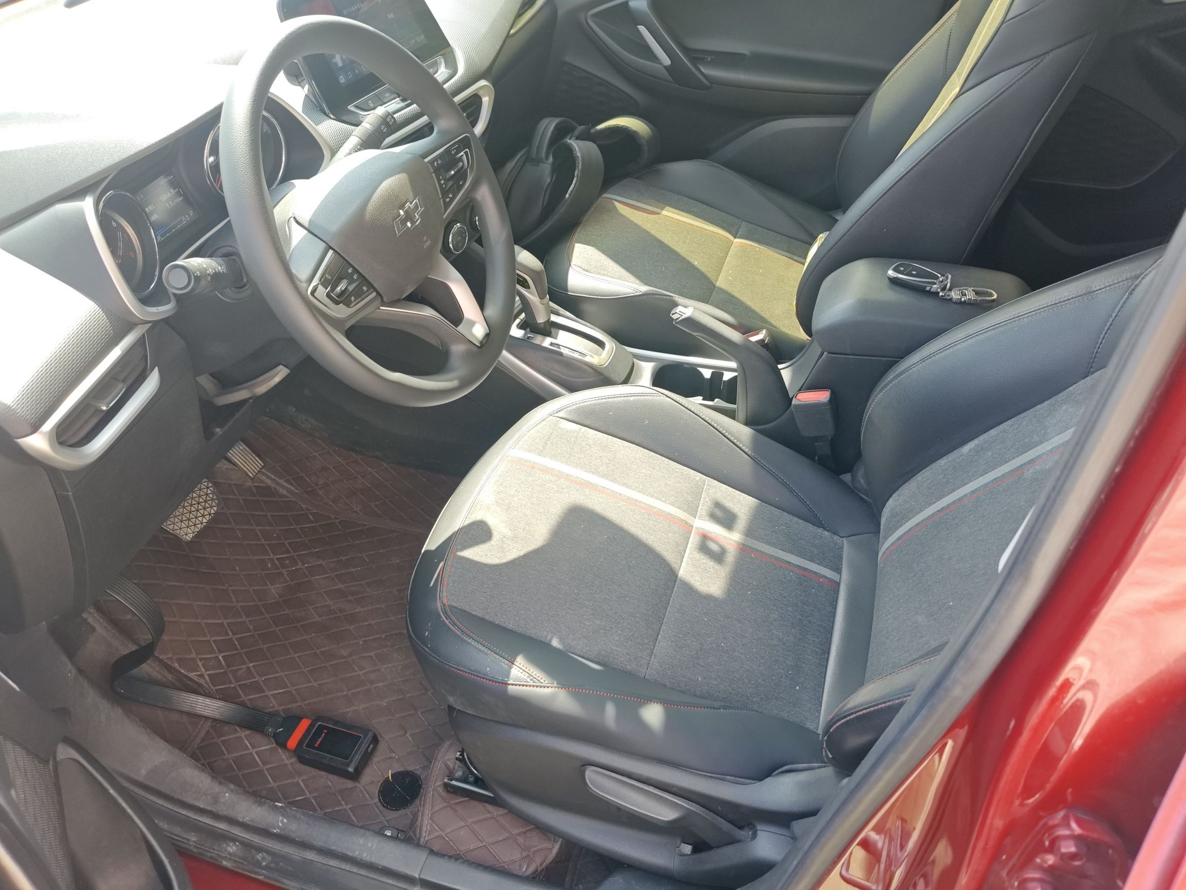 Переднее сиденье в автомобиле