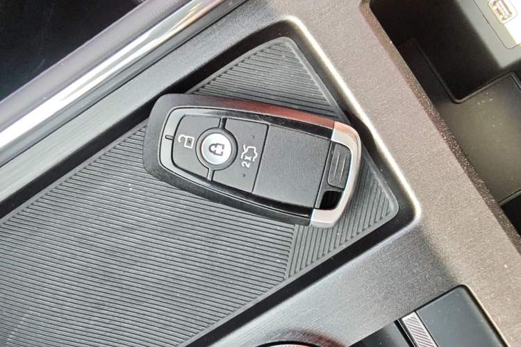 Used Ford Mondeo 2025 2.0T EcoBoost Ultimate Edition