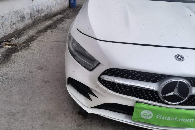 Used Mercedes-Benz A-Class 2019 A 180 L Sport Sedan Right Front Headlight