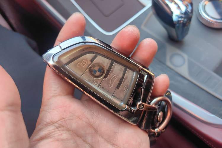 Used BMW X5 2022 Restyled xDrive 30Li Luxury Version M Sport Package
