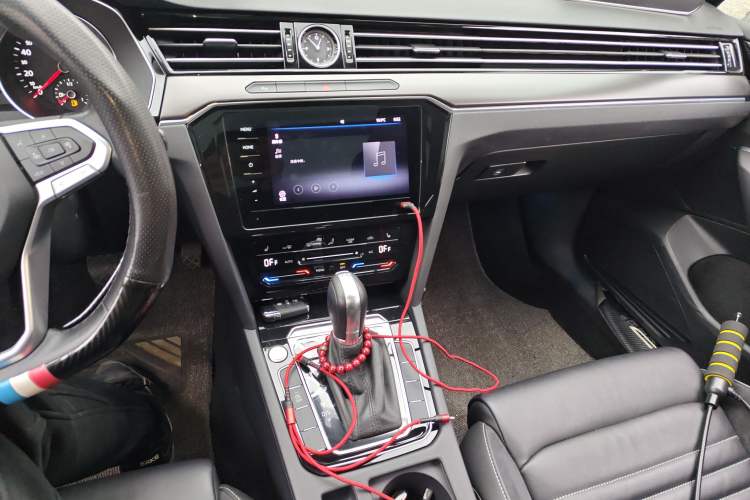 Used Volkswagen Magotan 2020 330TSI DSG Leading Model
