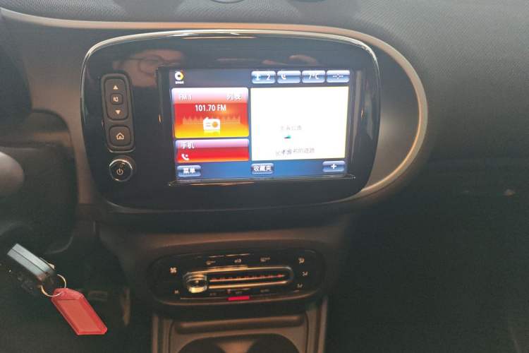 Used smart forfour 2018 0.9T 66 kW Pioneer Edition
