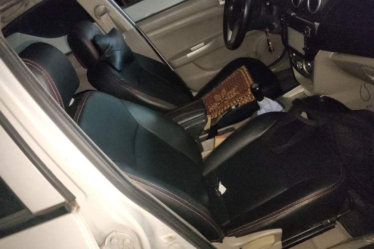 Used Changan Alsvin V3 2012 1.3L Manual Comfort Version China IV Standard
