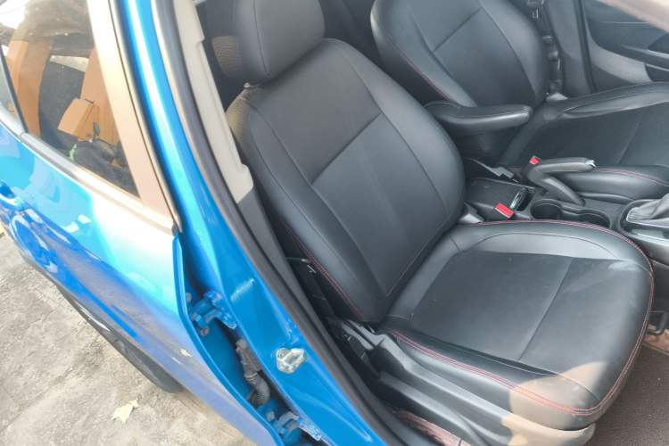 Used Buick Encore 2018 18T Automatic Two-Wheel Drive Urban Leading Model