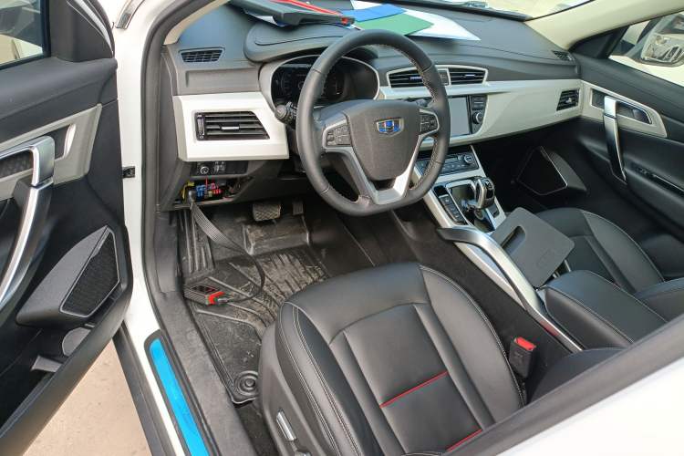 Used Geely Auto Emgrand X7 Sport 2020 1.8TD DCT Two-Wheel Drive Smart Connect 4G-Enabled Version