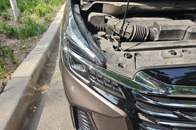 Used Buick GL8 2023 Land Executive Class 652T Luxury Model