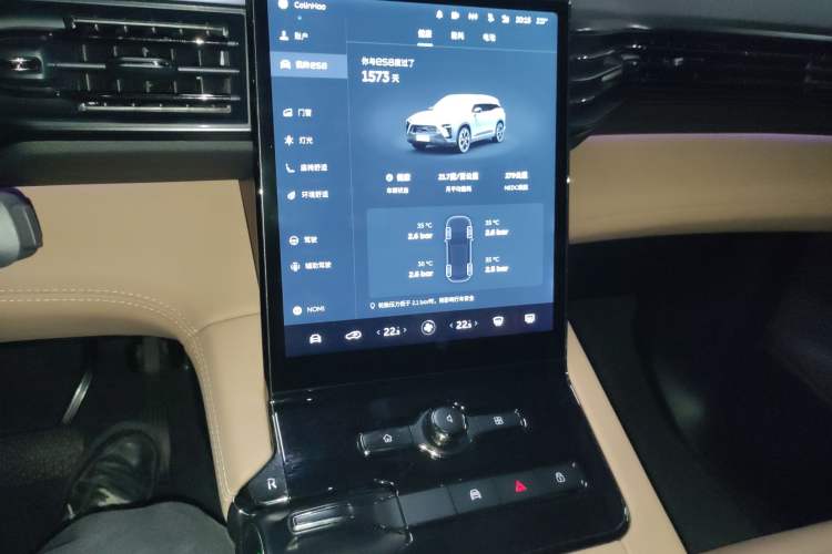 Used Nio ES8 2020 415 km Range 6-Seater Version