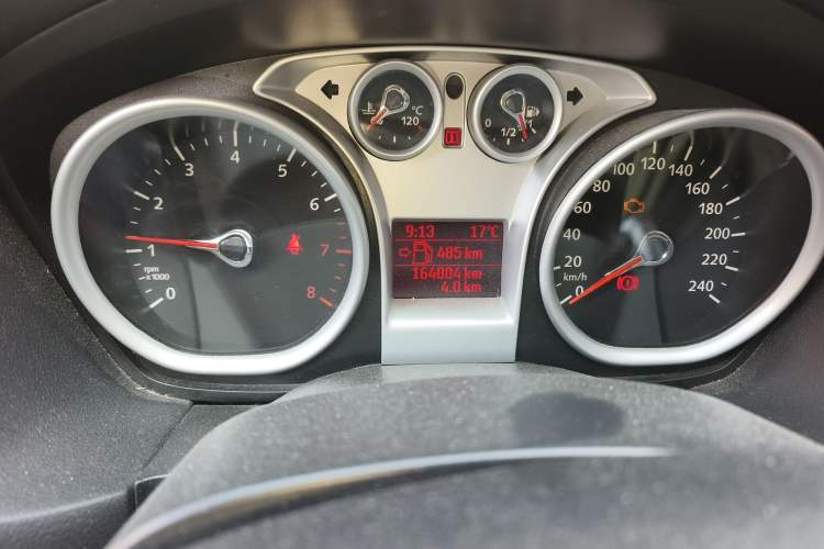 Used Ford Focus 2013 Hatchback Classic 1.8L Manual Base Model Odometer Close Up