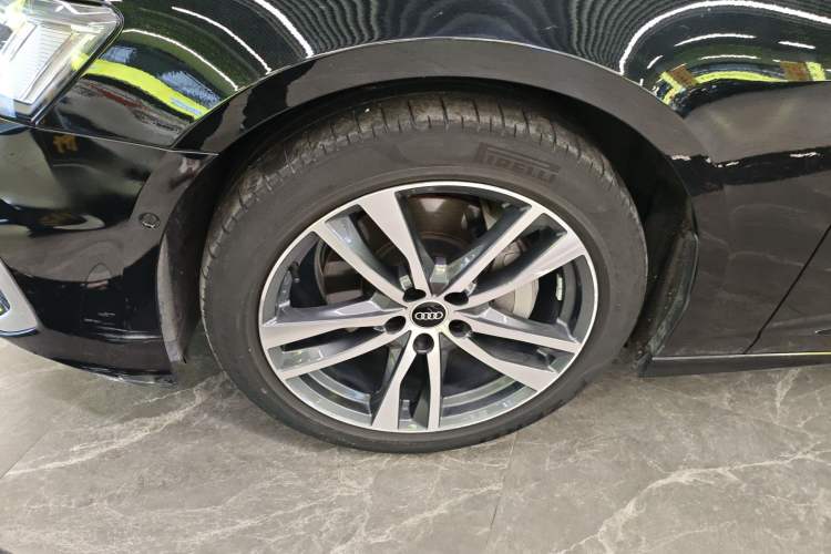 Used Audi A6L 2023 40 TFSI Luxury Dynamic Model
