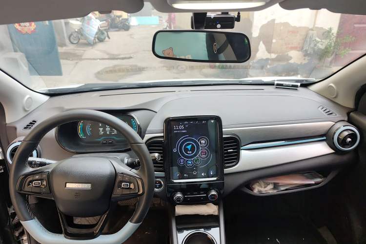 Used Chery Little Ant 2022 Updated Version Sweet Pink Edition Full-Sugar Version 30.6 kWh 30 kW 301 km Interior 2