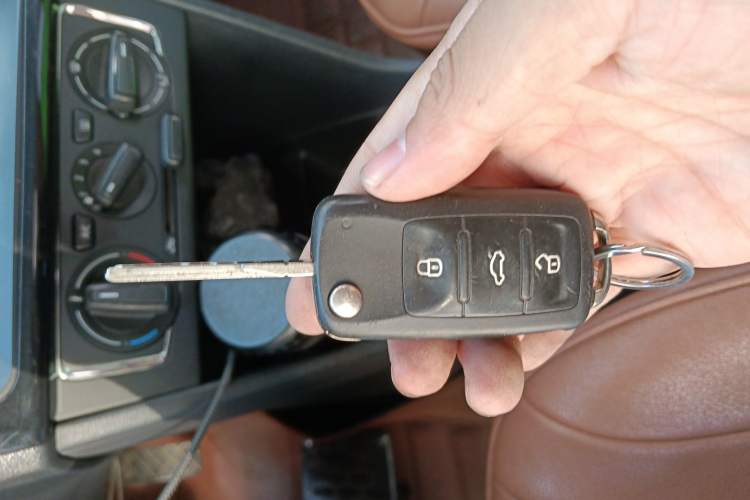 Used Volkswagen Jetta 2015 Zhuihui Edition 1.6L Manual Comfort Model
