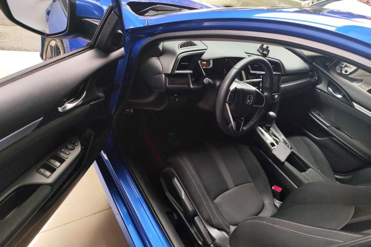 Used Honda Civic 2019 220TURBO CVT Dynamic Edition China VI