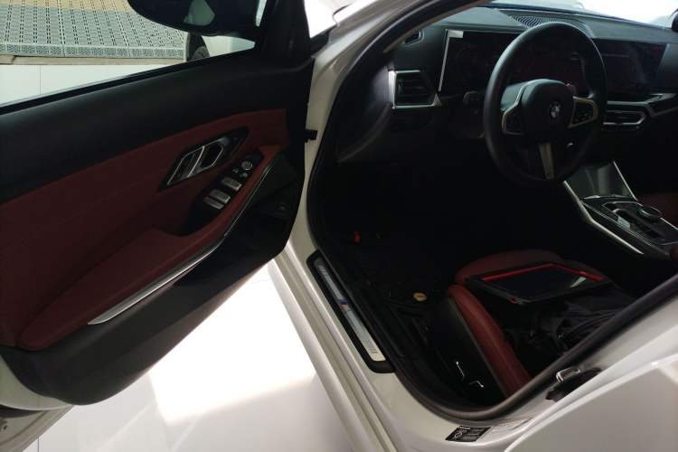 Used BMW 3 Series 2024 325Li M Sport Night Edition Package
