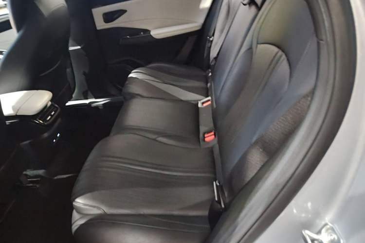 Used Geely Galaxy L7 2024 1.5T 115 km PLUS Dragon Edition
