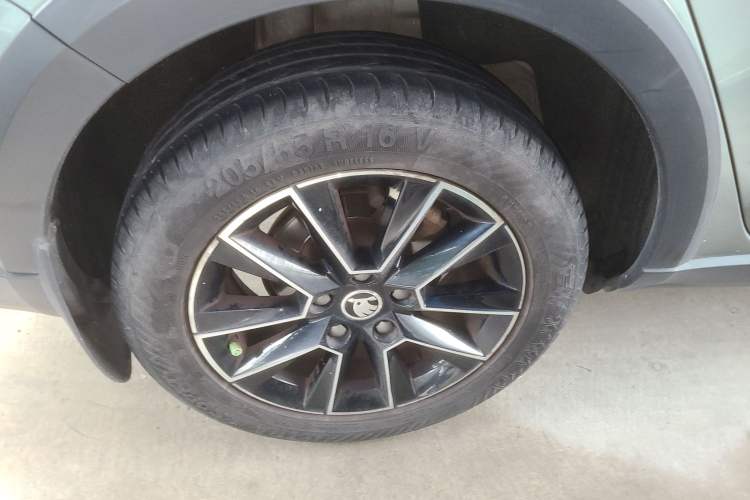 Used Skoda Octavia 2019 TSI230 DSG Luxury Edition Station Wagon China V Standard