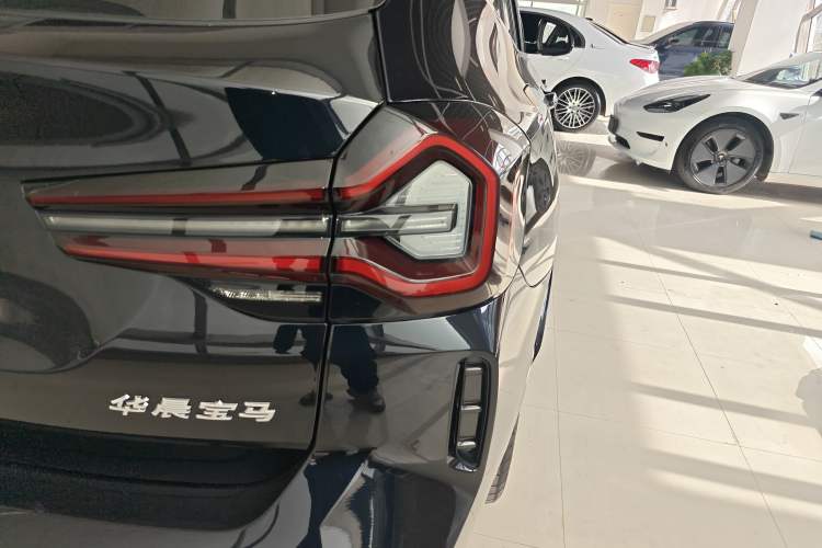 Used BMW iX3 2022 Leading Model
