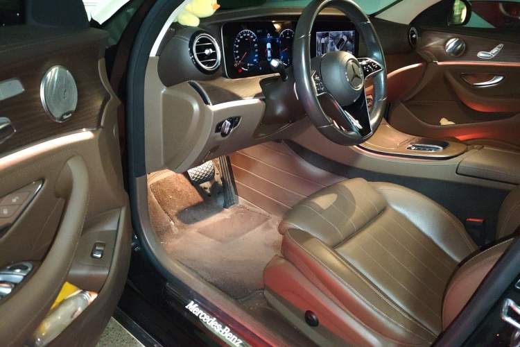 Used Mercedes-Benz E-Class 2021 Facelift E 260 L
