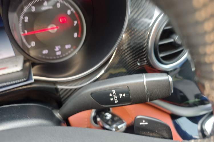 Used Mercedes-Benz V-Class 
