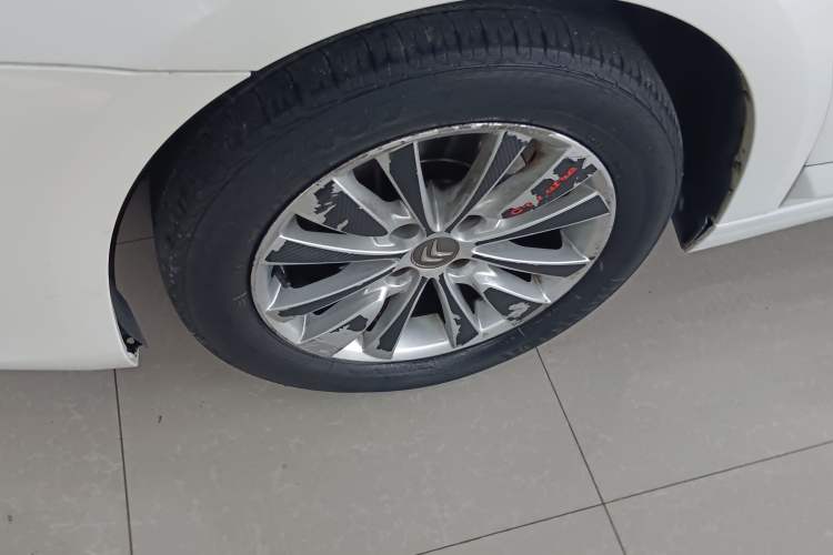 Used Citroen C-Quatre 2013 Sedan 1.6L Manual - Prestige Model Left Front Wheel Hub