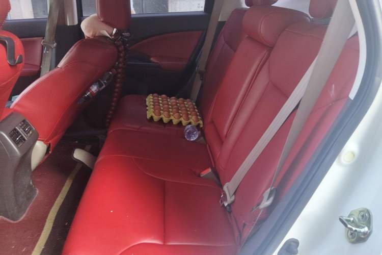 Used Honda CR-V 2012 2.0L two-wheel drive urban version
