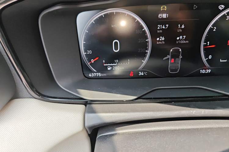 Used Lynk & Co 01 2019 2.0T Two-Wheel Drive Zhaopu Version China VI Standard
