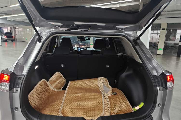 Used Toyota Corolla Cross 2024 2.0L Pioneer Edition