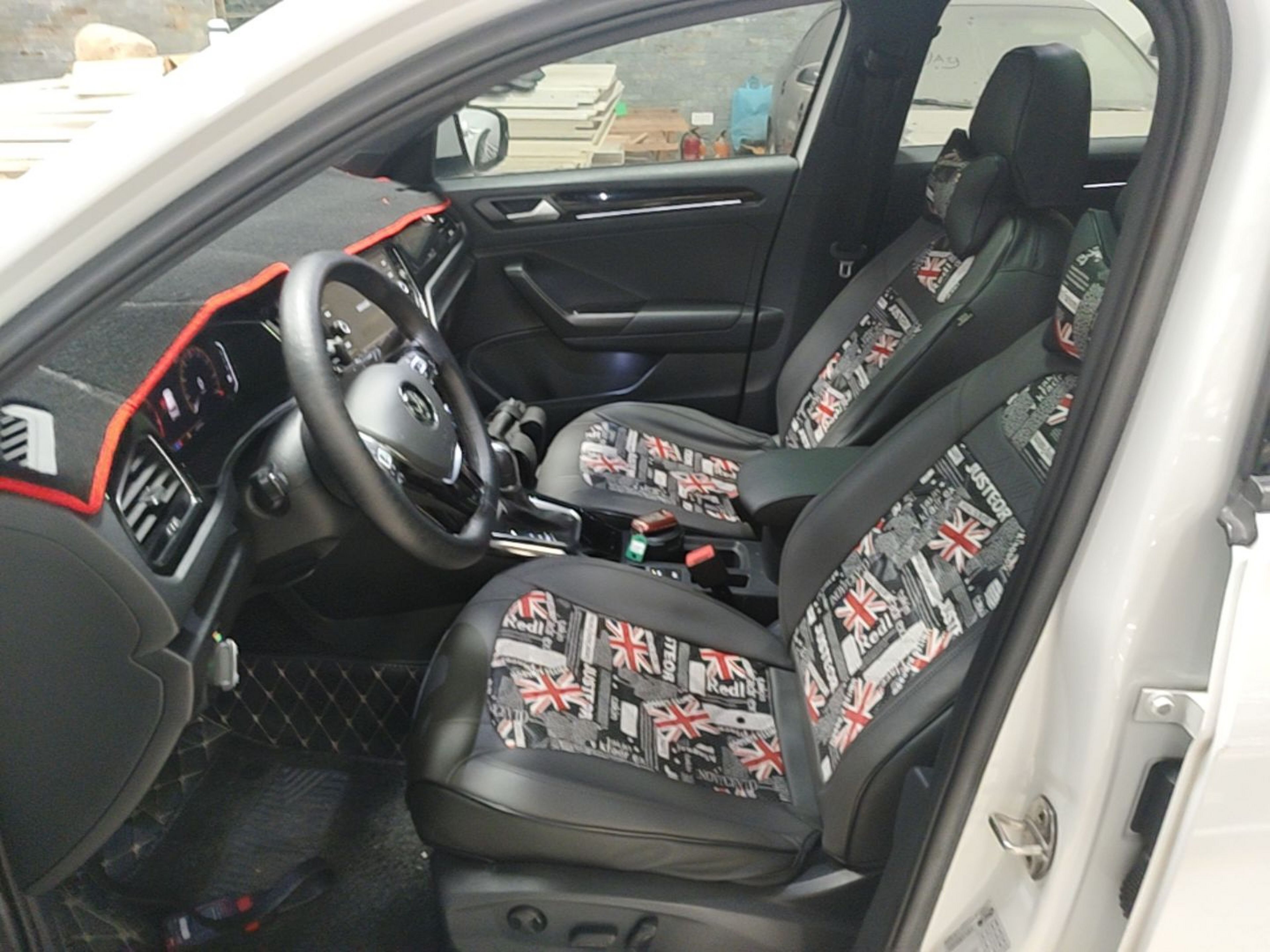Interior delantero