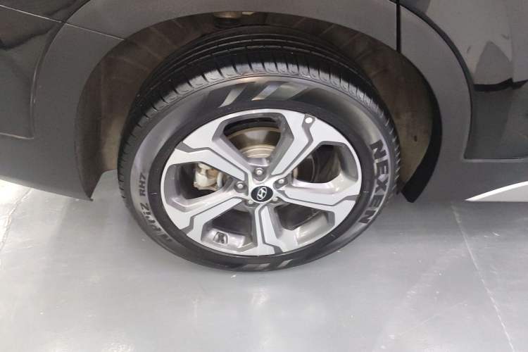 Used Hyundai Santa Fe 2023 Traveler 380T GDi Automatic Two-Wheel Drive GLX Elite Edition