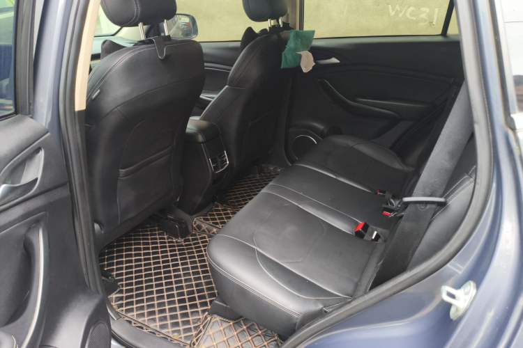 Used BYD Song Pro 2021 1.5T Automatic Elite Edition Left Rear Seat