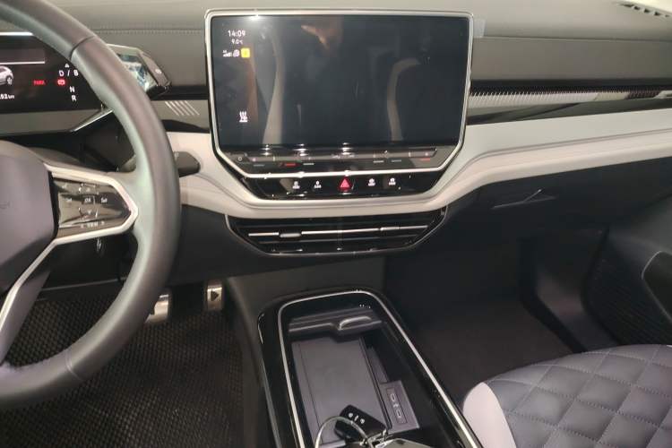 Used Volkswagen ID.6 CROZZ 2024 PRO Model
