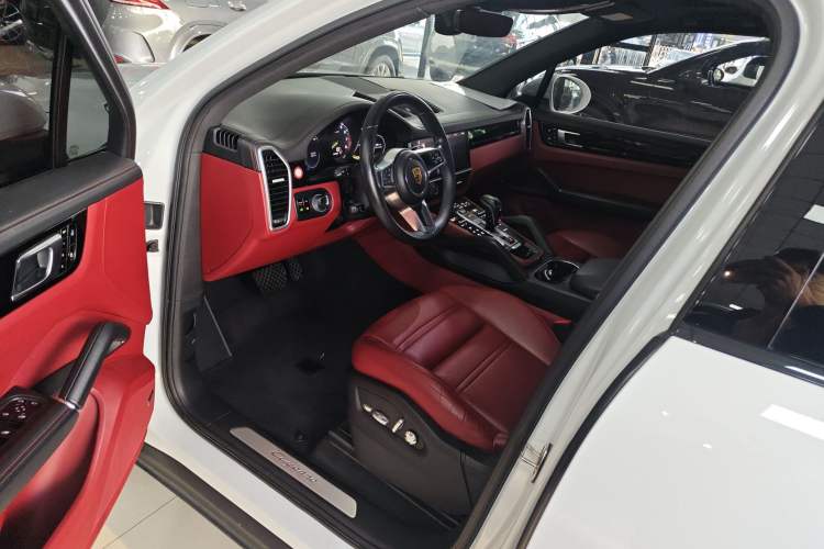 Used Porsche Cayenne E-Hybrid 2020 Cayenne E-Hybrid 2.0T