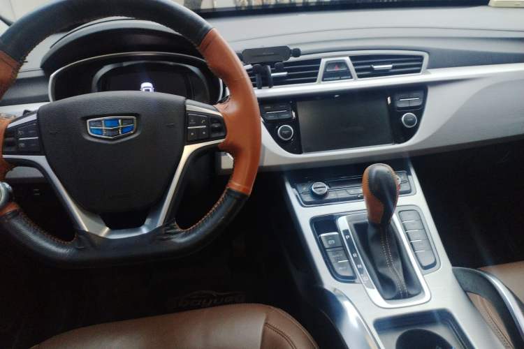 Used Geely Auto Emgrand X7 Sport 2016 1.8TD Automatic ZhiZun Version