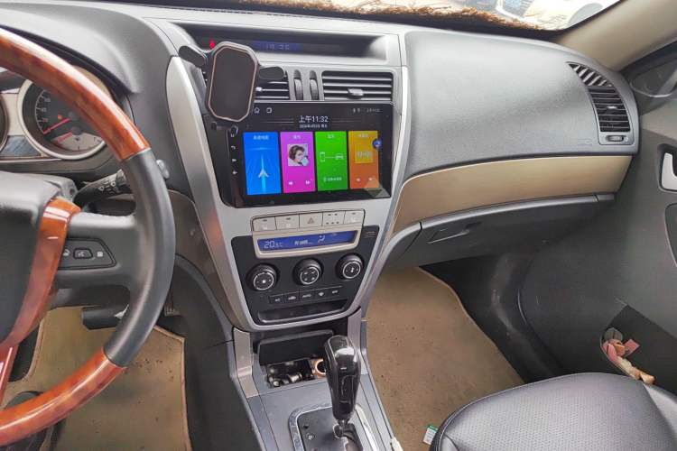 Used Geely Auto GX7 2013 2.0L Automatic Prestige Edition