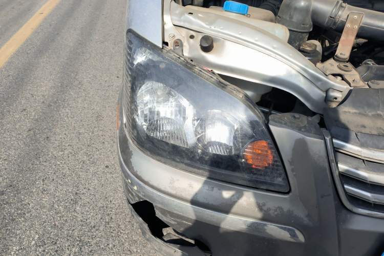 Used FORTHING Lingzhi 2013 M5 Q7 2.0L 7-Seater Long-Wheelbase Comfort Model