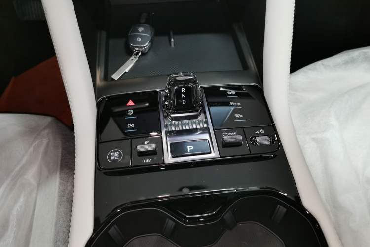 Used BYD Song PLUS New Energy 2025 DM-i 112KM Prestige Model