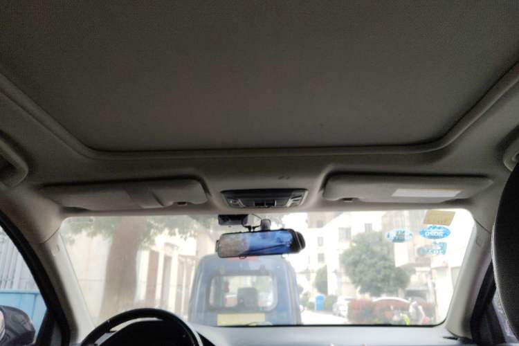 Used Honda Vezel 2015 1.8L CVT Four-Wheel Drive Flagship Model